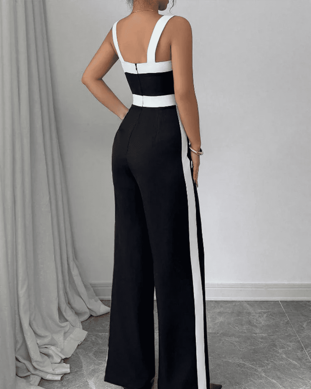 Combinaison Bretelles Bande Contrastée Taille Haute