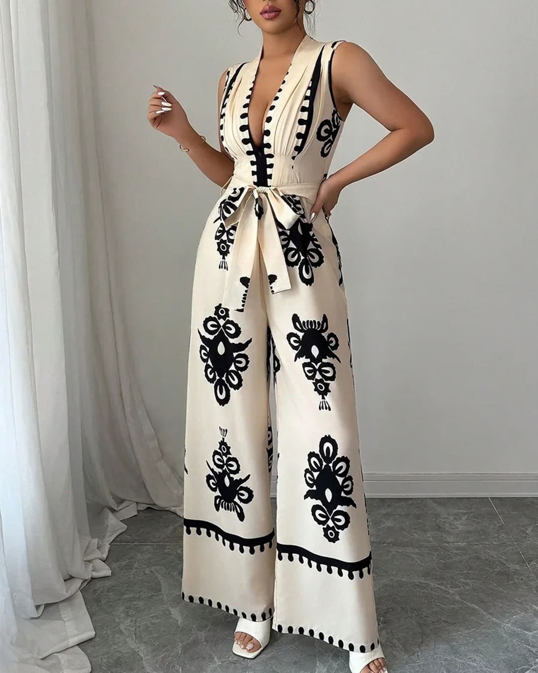 Combinaison Col V Sans Manches Ceinturée Motifs