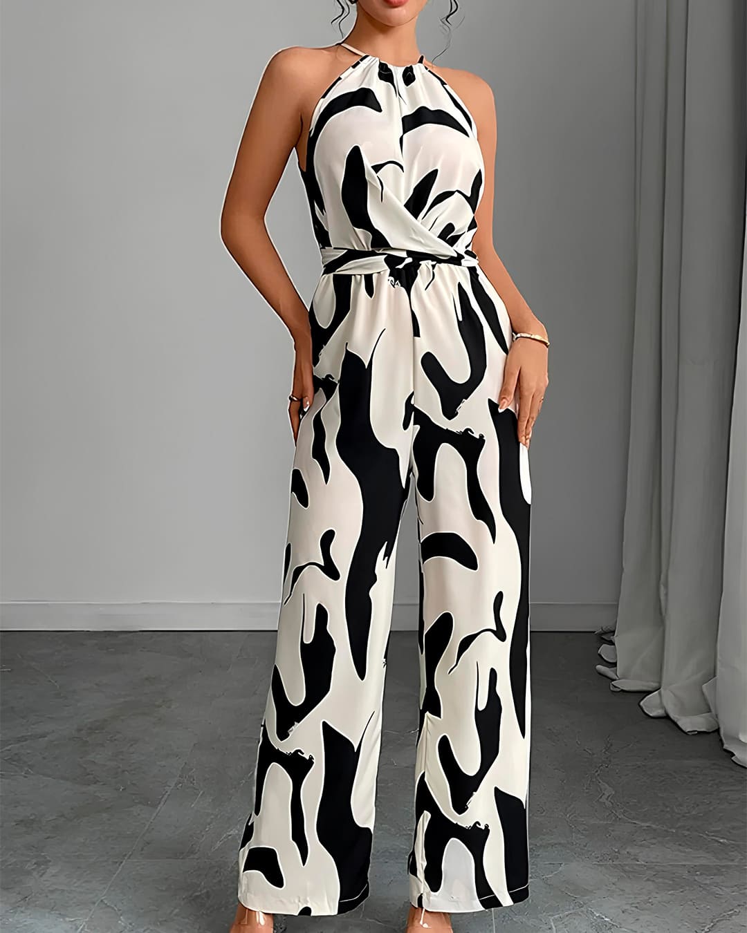 Combinaison Halter Large Imprimé Abstrait Ceinturée