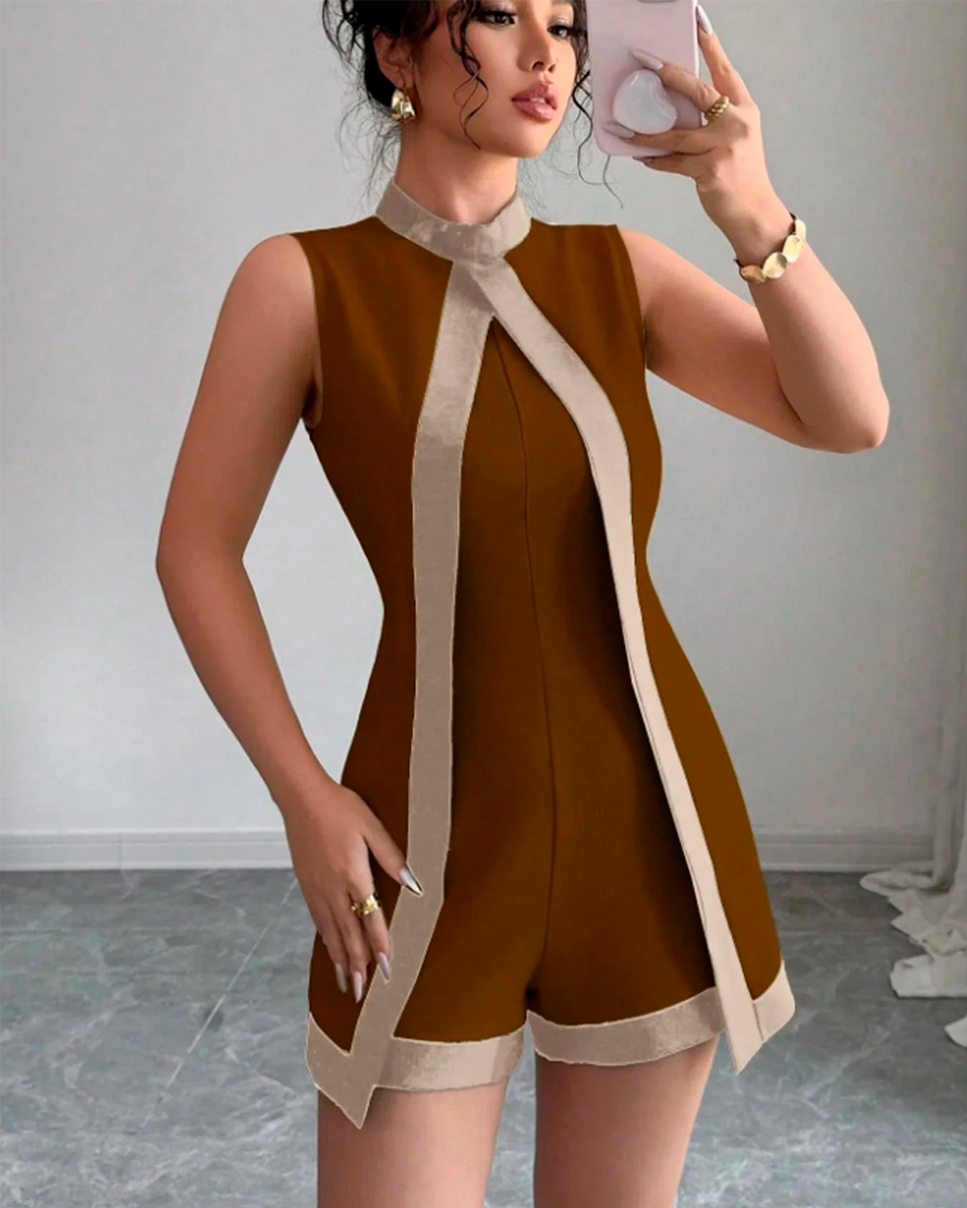 Combishort Sans Manches Bicolore Col Montant Chic