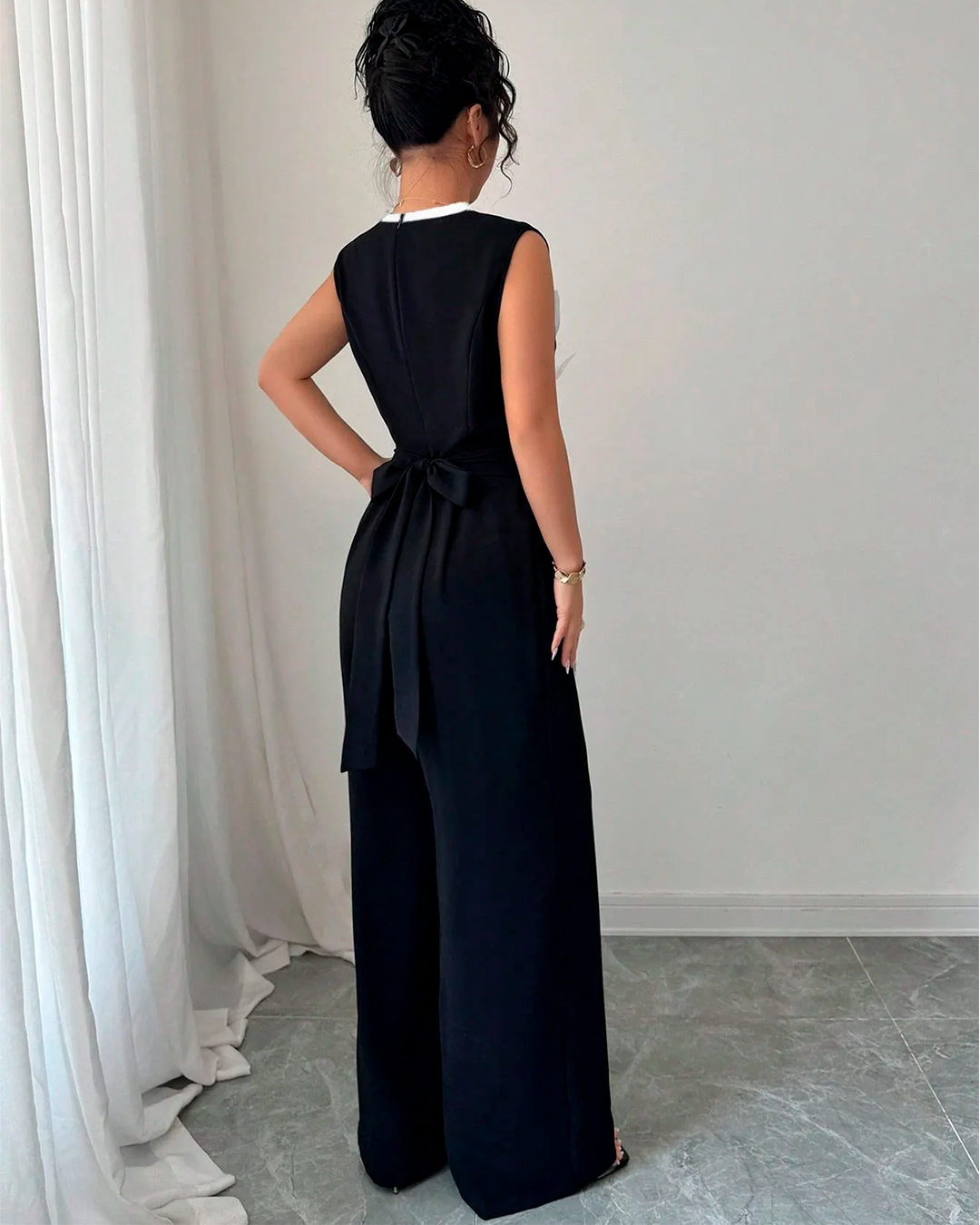 Combinaison Sans Manches Fleur Appliquée Taille Haute