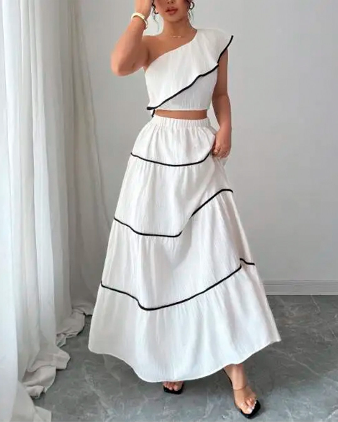 Ensemble Top Une Épaule Jupe Longue Volants