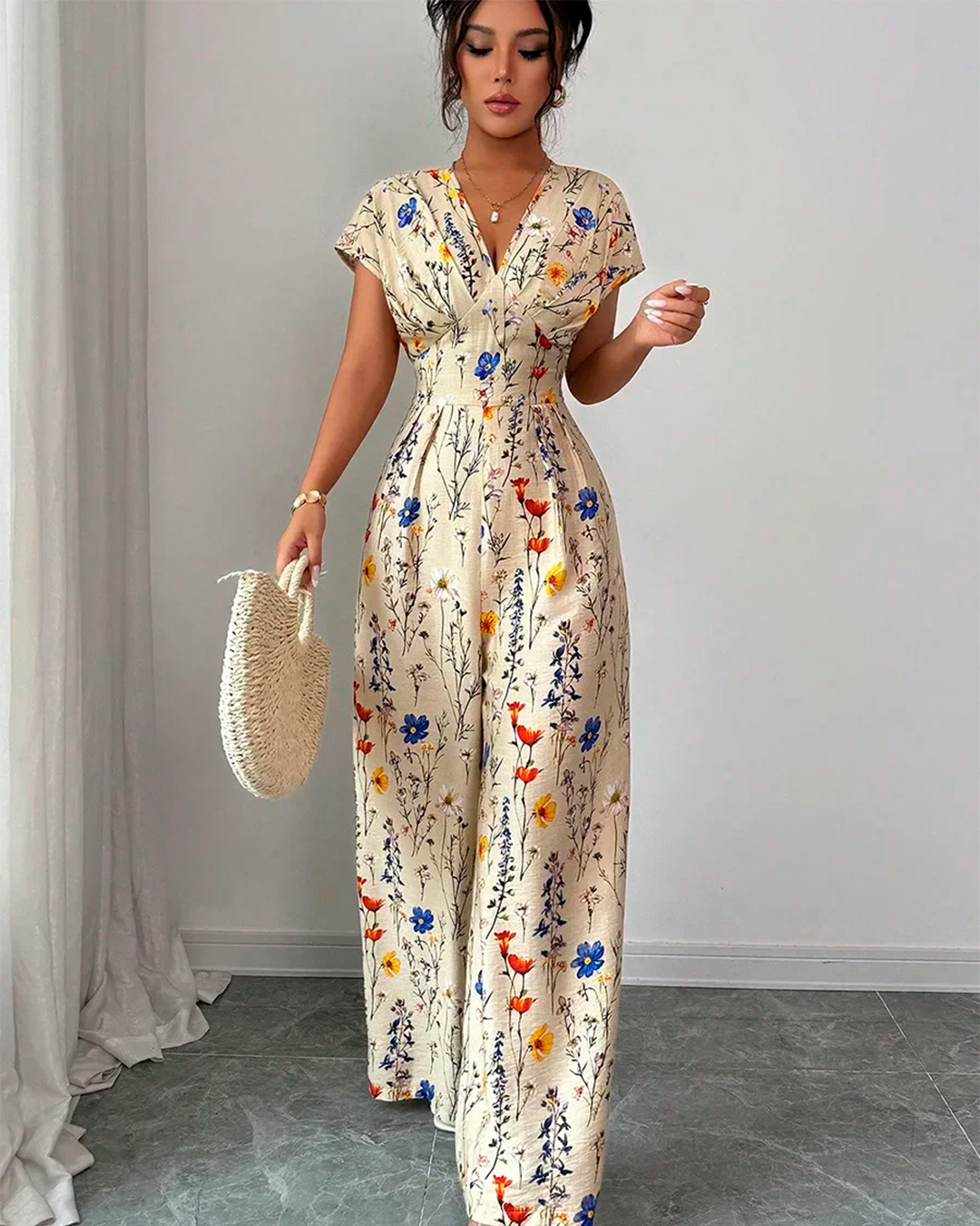 Combinaison Imprimée Fleurie Taille Marquée Décolleté V