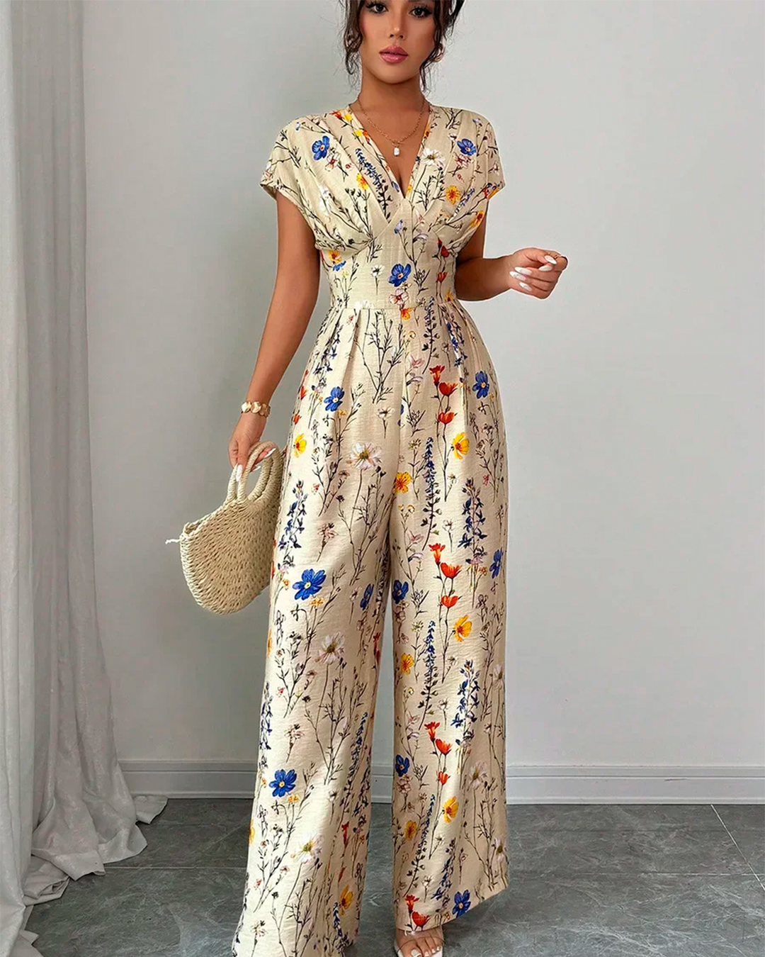 Combinaison Imprimée Fleurie Taille Marquée Décolleté V