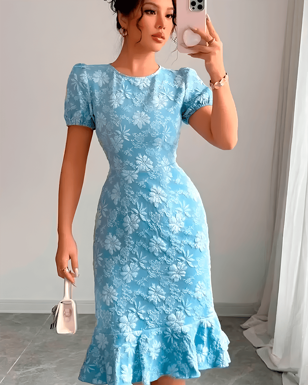 Robe Fleuri Manches Bouffantes Volant Jacquard