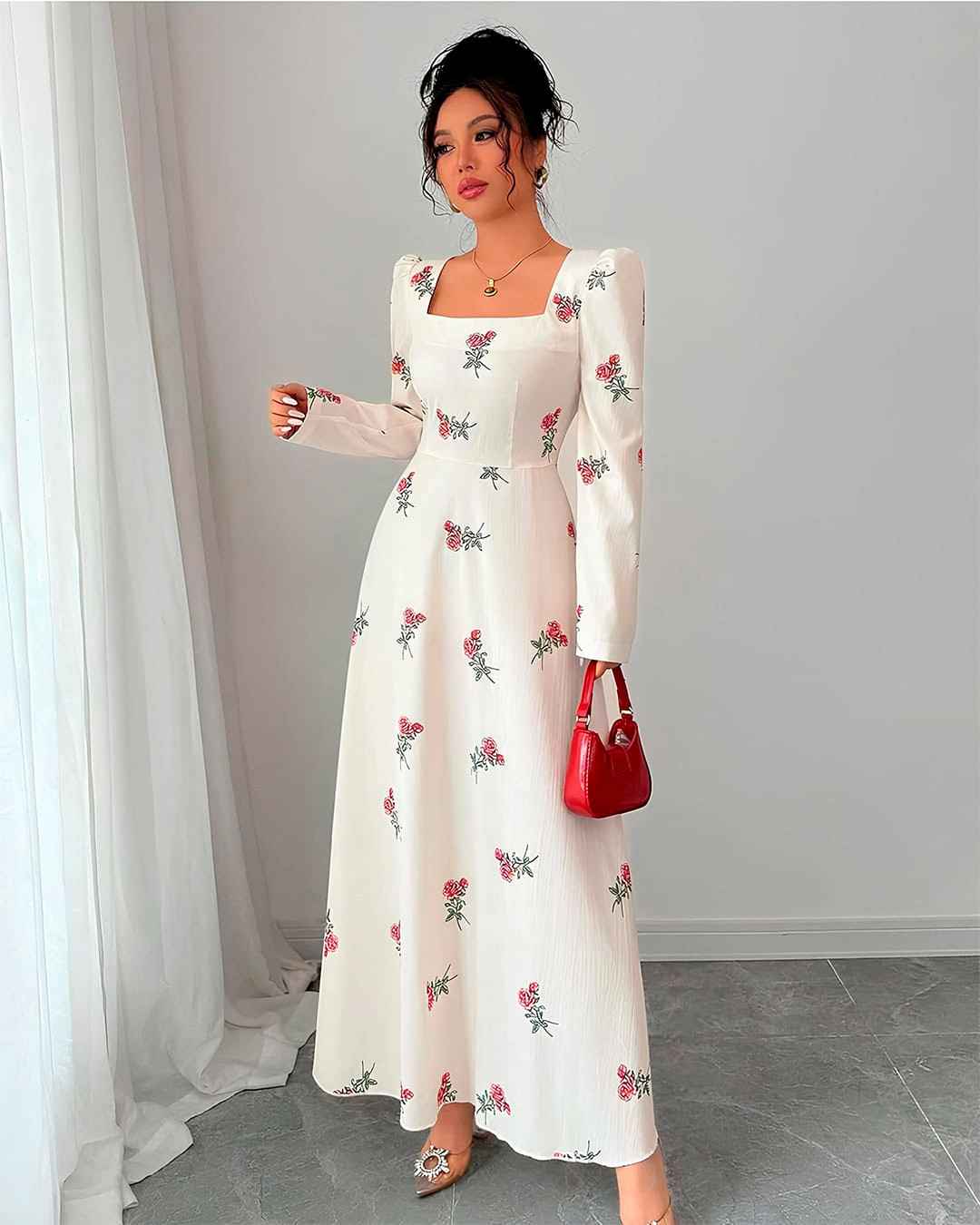 Robe Longue Col Carré Imprimé Floral Manches Longues