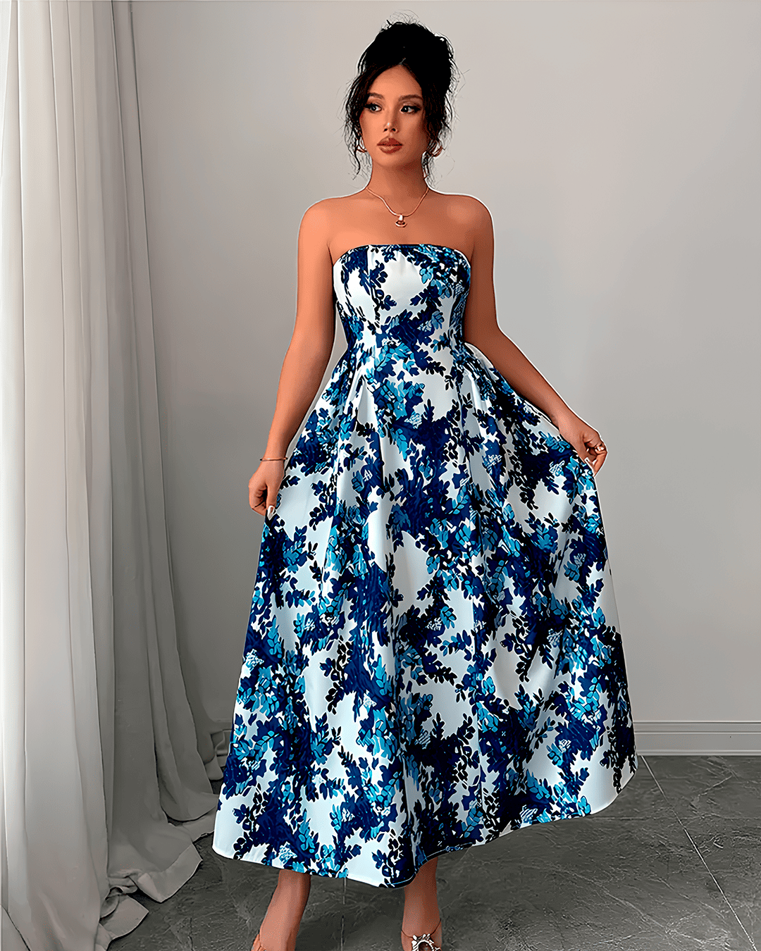 Robe Longue Évasée Florale Sans Bretelles