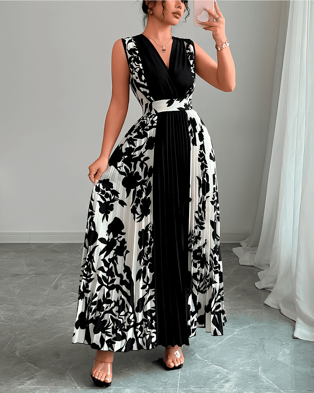 Robe Longue Sans Manches Col Cache-Coeur Plissée