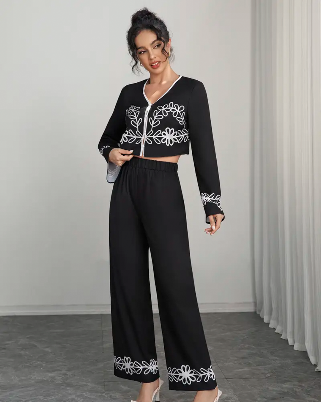 Boho Set Embroidered Crop Top Wide Leg Black