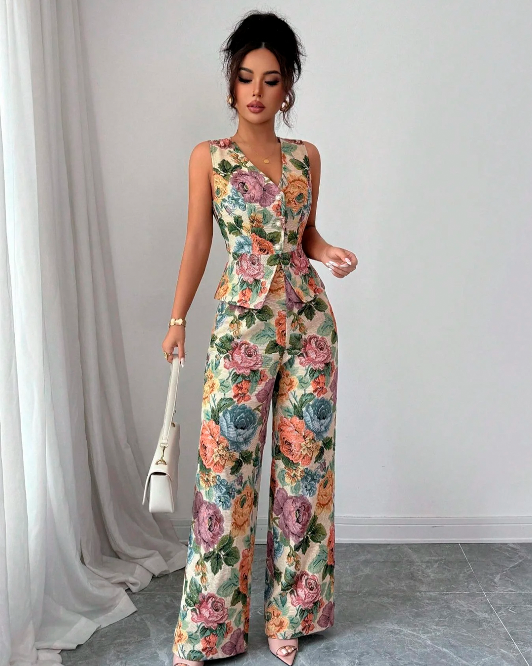Ensemble Fleuri Gilet Cintré Pantalon Large