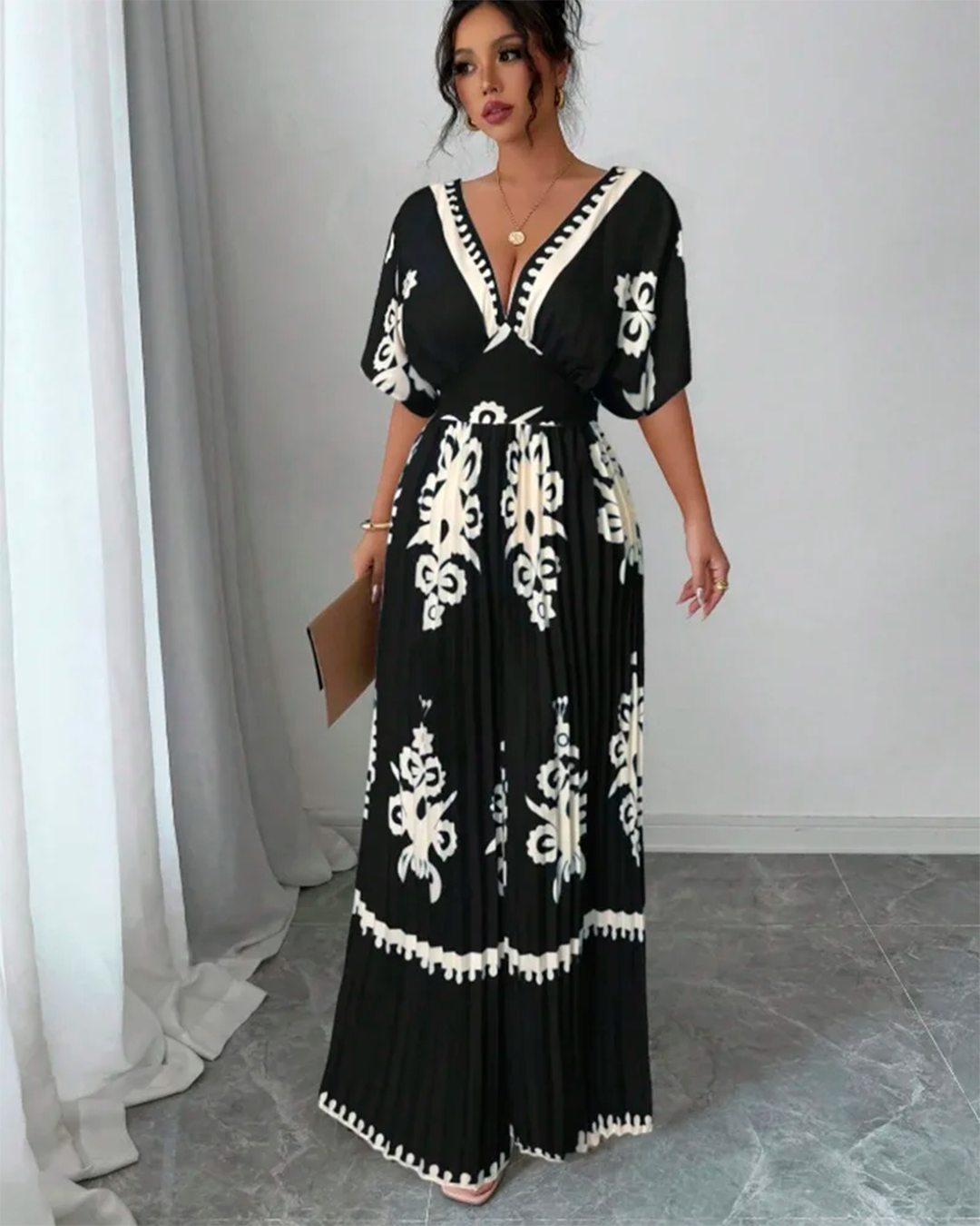 Combinaison Col V Plissé Taille Ceinturée Motifs Black