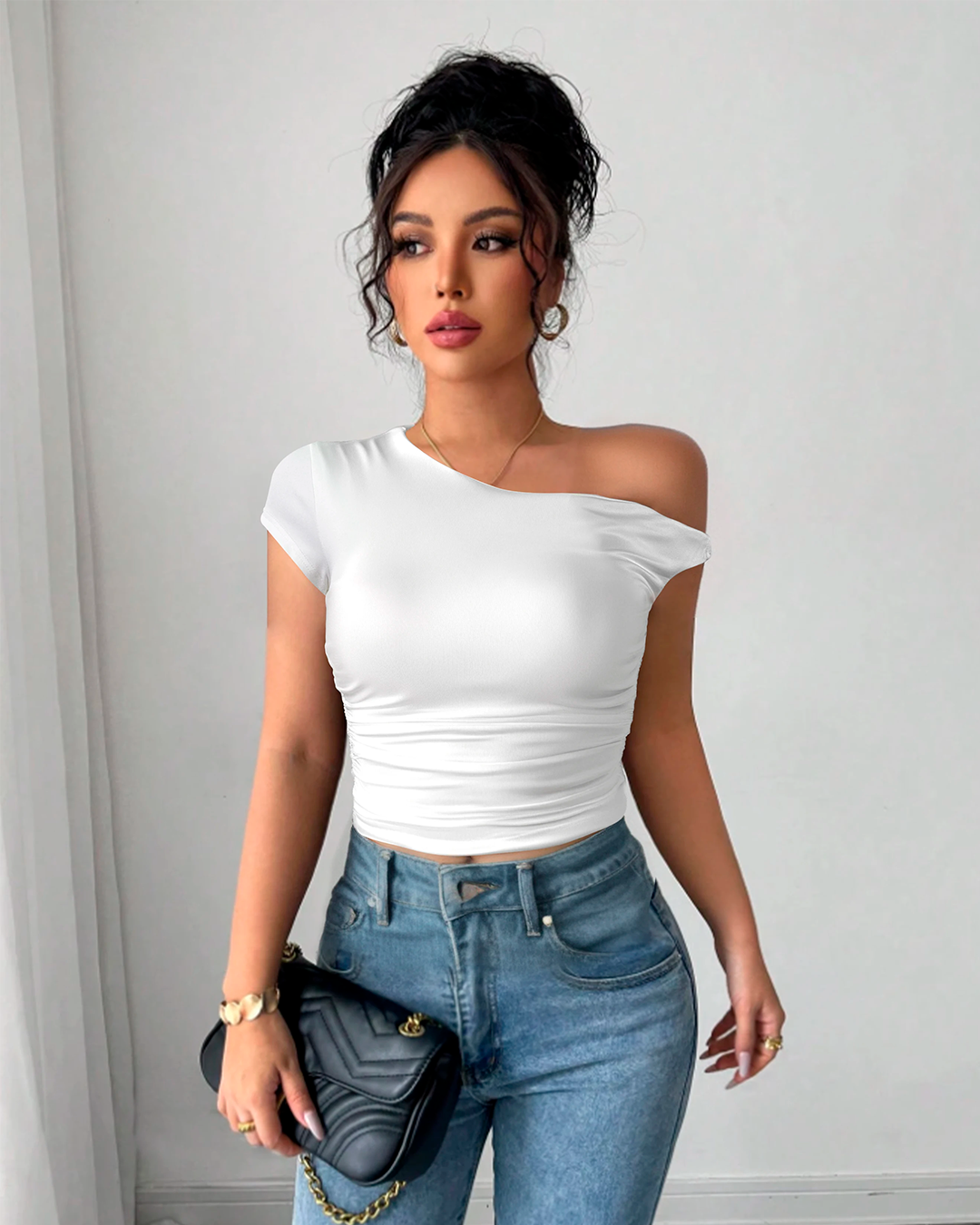 Blouse Épaule Dénudée Froncée Coupe Ajustée