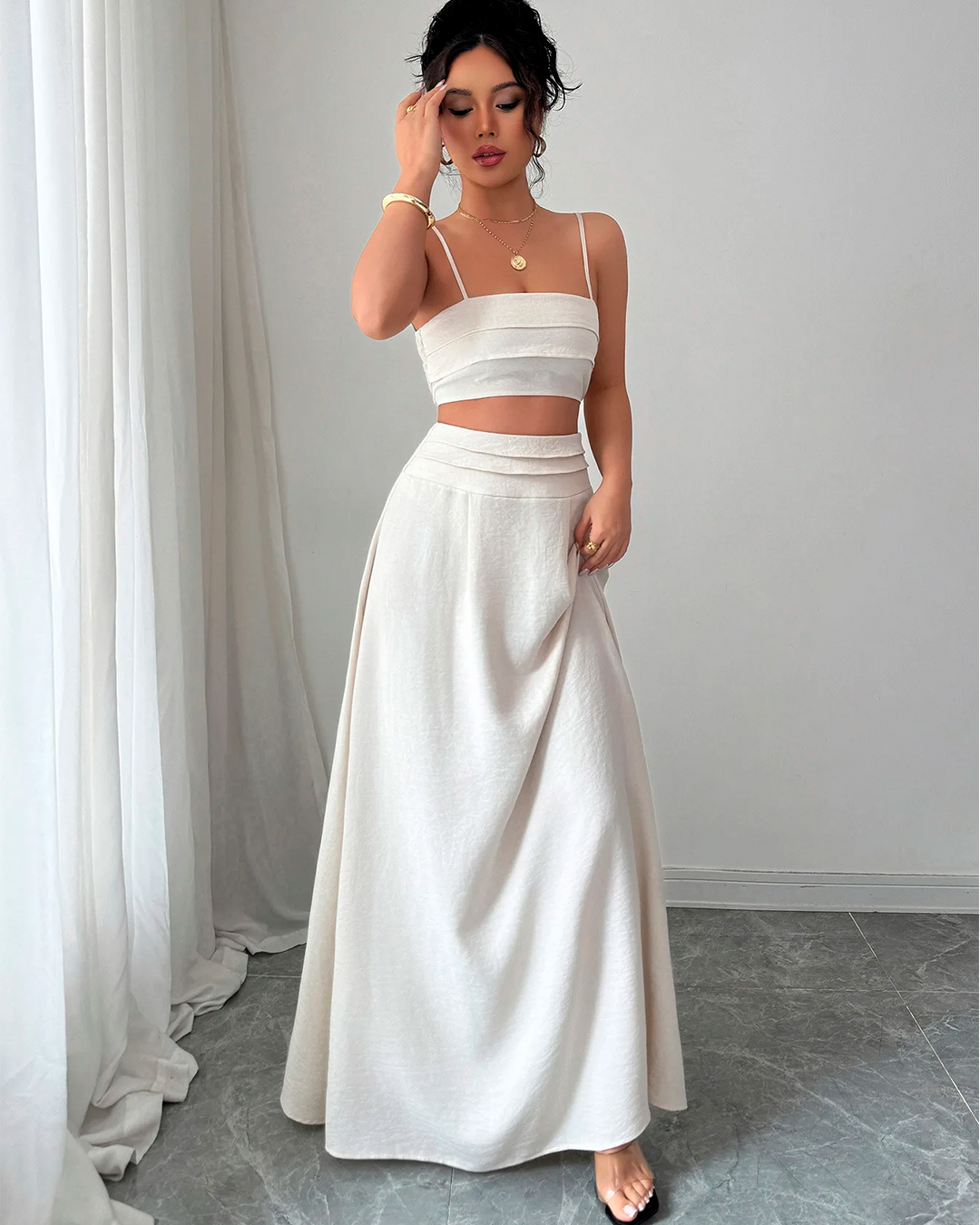 Ensemble Top Court Bretelles Fines Jupe Longue