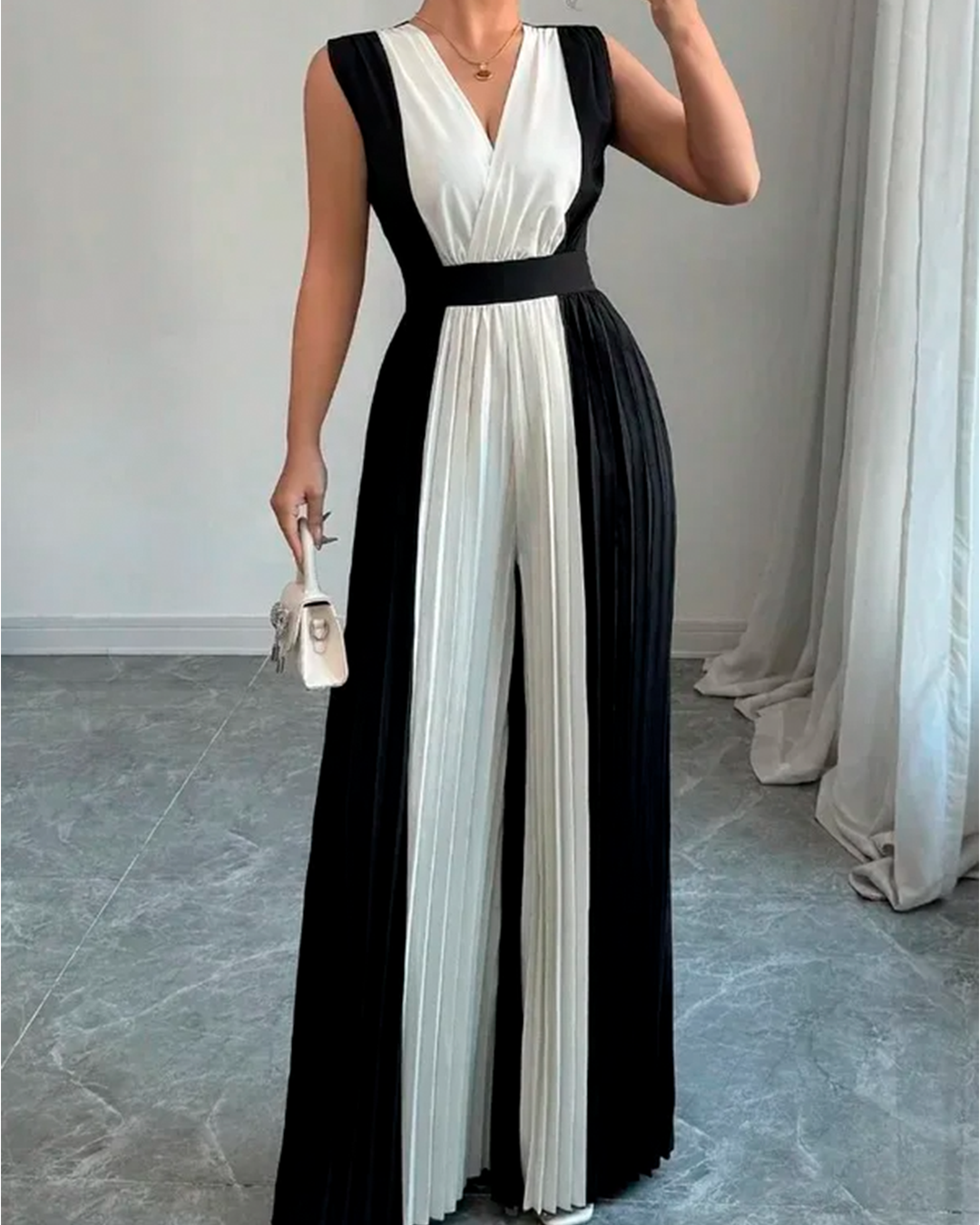 Combinaison Palazzo Plissée Bicolore Décolleté V