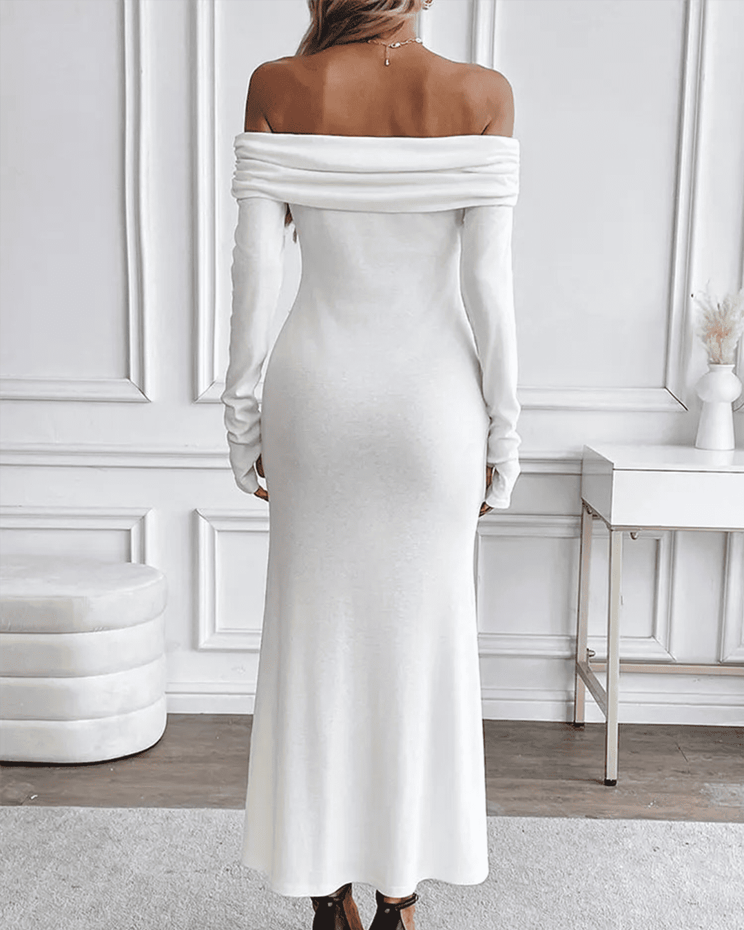 Robe Épaules Dénudées Anneau Manches Longues