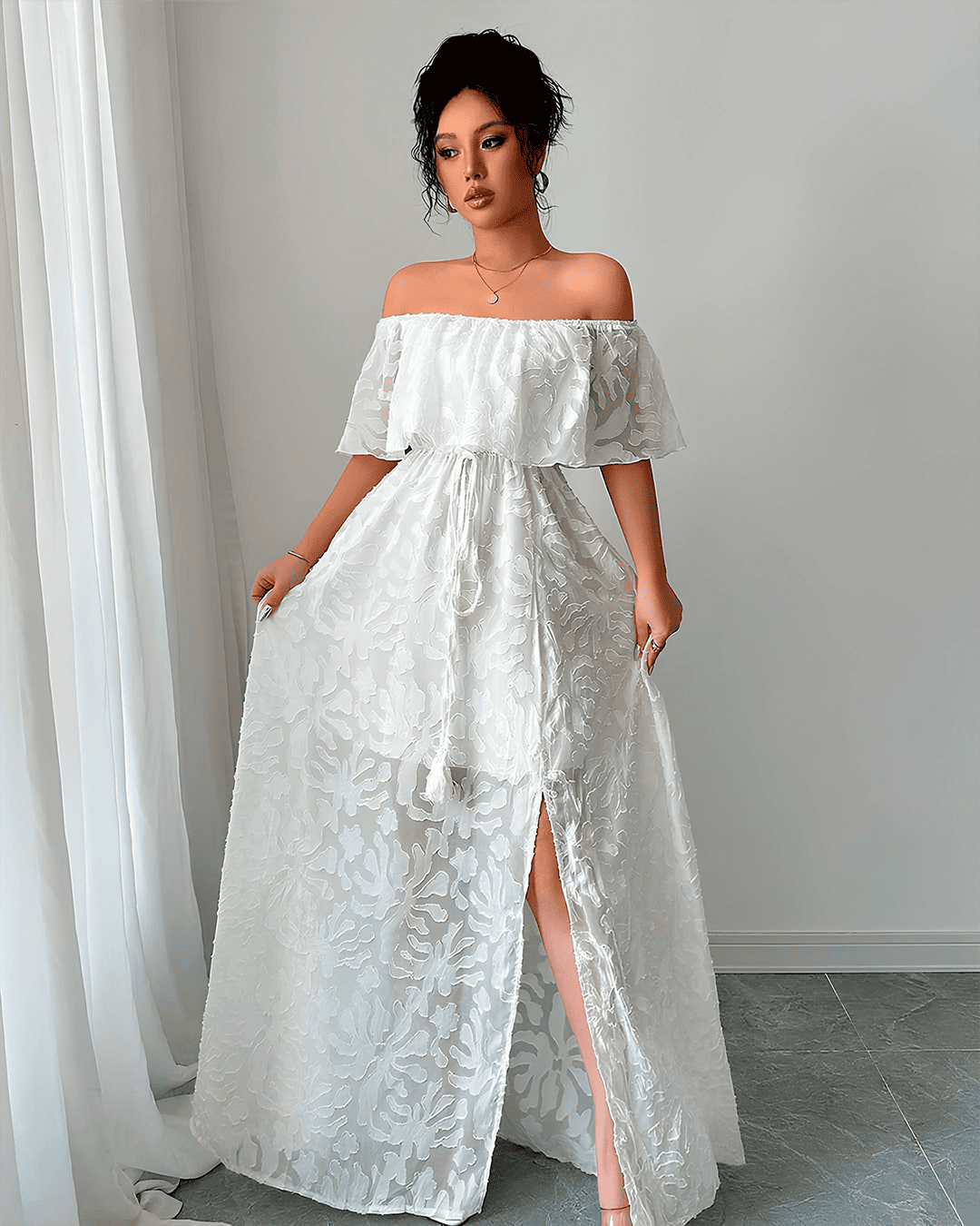 Robe Longue Bardot Dentelle Ceinturée Fendue