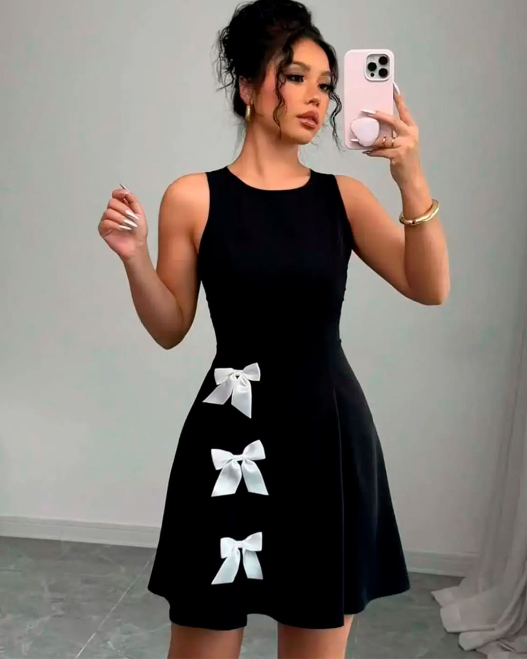 Robe Trapèze Nœuds Latéraux Sans Manches