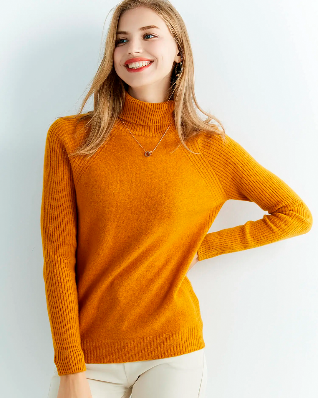 Sweater Women's White Knit Ribbed Detail