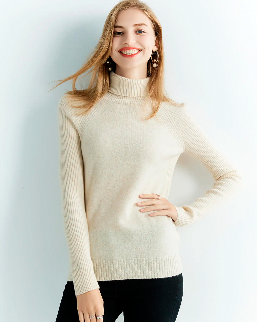 Sweater Women's White Knit Ribbed Detail