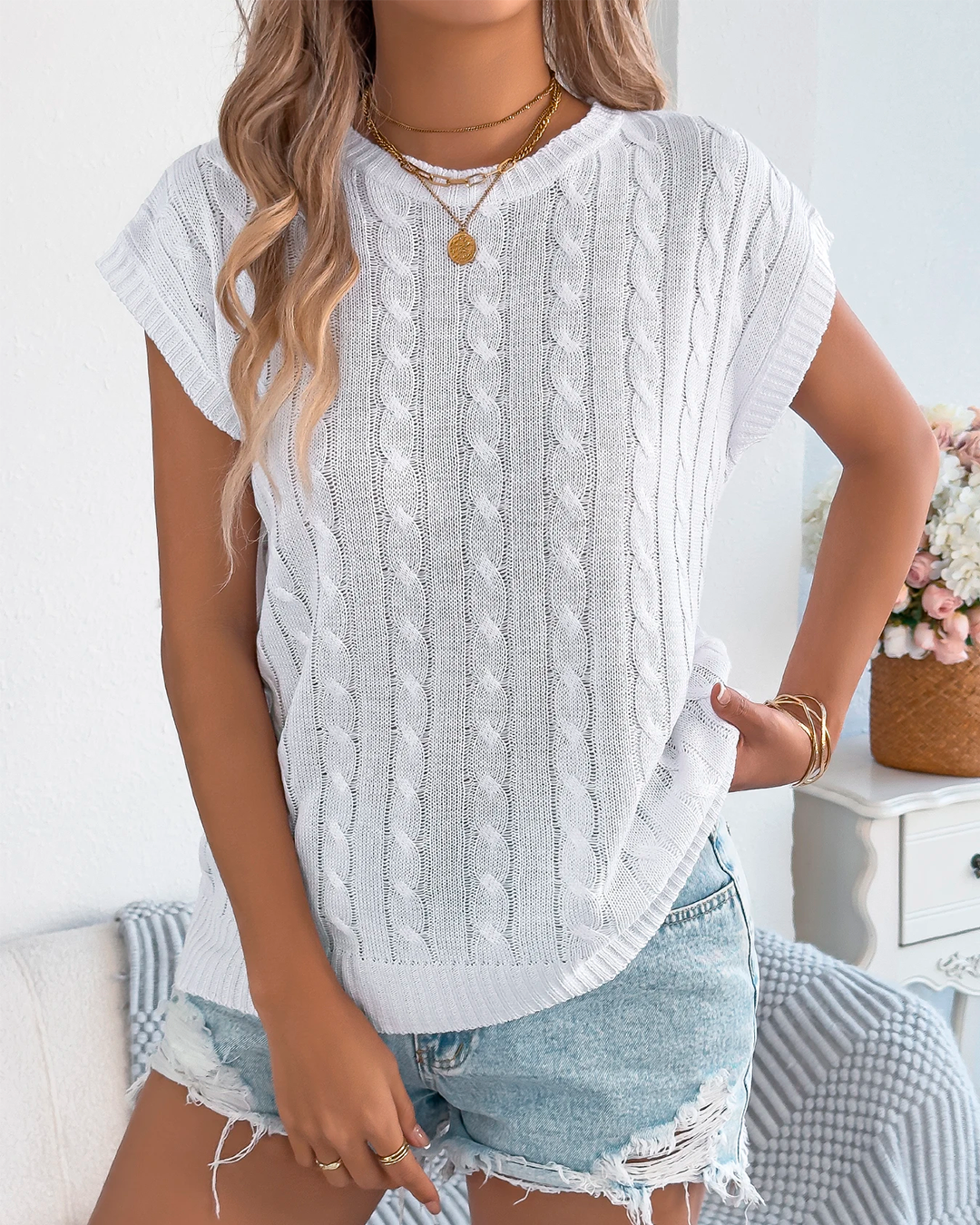 Textured Round Neck Knitted Blouse