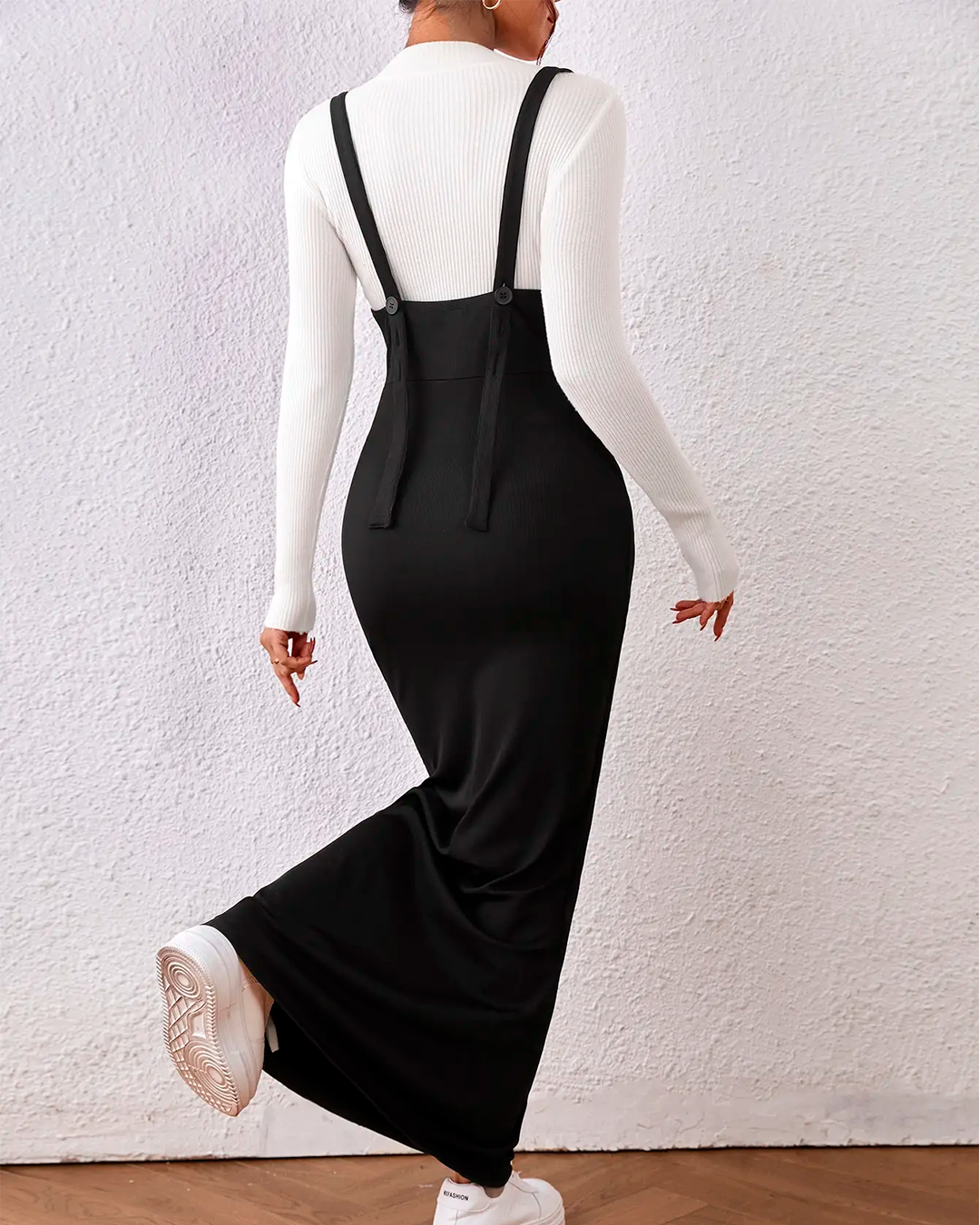 Long Dress with Buttons Overlay